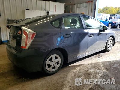 Trzecie zdjęcie samochodu z tyłu: 2012 TOYOTA PRIUS TWO VIN:JTDKN3DU2C1533152 - miniatura