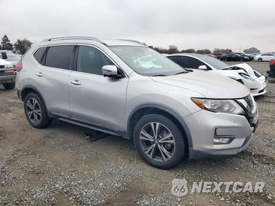 Czwarte zdjęcie samochodu z boku: 2018 NISSAN ROGUE SL VIN:5N1AT2MT0JC736928 - miniatura