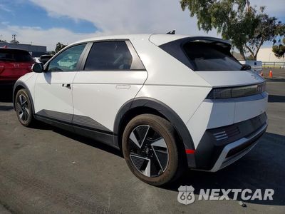 Drugie zdjęcie samochodu z przodu: 2025 HYUNDAI IONIQ 5 SE VIN:7YAKM4DA2SY014163 - miniatura