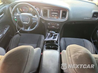 Zdjęcie 8 z 12 samochodu: 2019 DODGE CHARGER R/T VIN:2C3CDXCT4KH510905 - miniatura