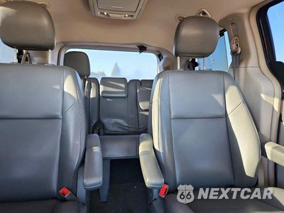 Zdjęcie 10 z 13 samochodu: 2012 VOLKSWAGEN ROUTAN SE VIN:2C4RVABGXCR321319 - miniatura