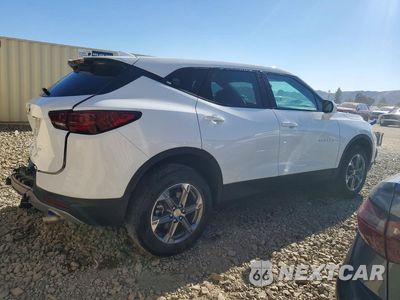 Trzecie zdjęcie samochodu z tyłu: 2026 CHEVROLET BLAZER 2LT VIN:3GNKBCR43TS149548 - miniatura