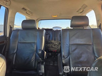Zdjęcie 10 z 13 samochodu: 2017 LEXUS GX 460 VIN:JTJBM7FX5H5154080 - miniatura