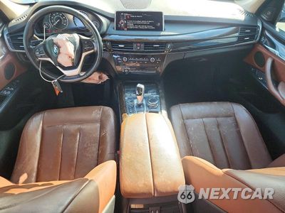 Zdjęcie 8 z 13 samochodu: 2014 BMW X5 XDRIVE35I VIN:5UXKR0C58E0C24793 - miniatura