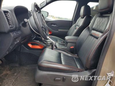 Zdjęcie 7 z 12 samochodu: 2023 NISSAN FRONTIER PRO-4X VIN:1N6ED1EK7PN621501 - miniatura