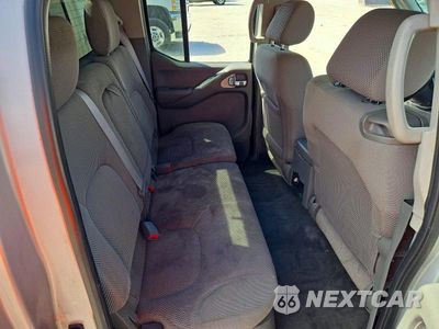 Zdjęcie 10 z 13 samochodu: 2006 NISSAN FRONTIER SE VIN:1N6AD07W36C476637 - miniatura