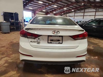 Zdjęcie 6 z 12 samochodu: 2017 HYUNDAI ELANTRA SE VIN:5NPD74LF5HH142394 - miniatura