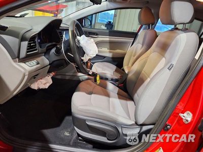 Zdjęcie 7 z 12 samochodu: 2020 HYUNDAI ELANTRA VALUE EDITION VIN:5NPD84LF8LH600693 - miniatura