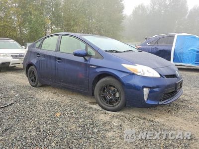 Czwarte zdjęcie samochodu z boku: 2014 TOYOTA PRIUS THREE VIN:JTDKN3DU8E1783241 - miniatura