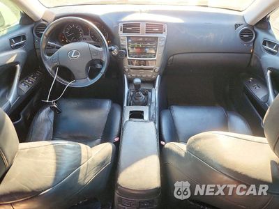 Zdjęcie 8 z 12 samochodu: 2008 LEXUS IS 250 BASE VIN:JTHBK262082061144 - miniatura