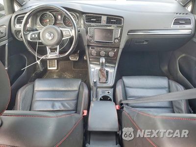 Zdjęcie 8 z 12 samochodu: 2017 VOLKSWAGEN GTI S/SE VIN:3VW447AU1HM051853 - miniatura
