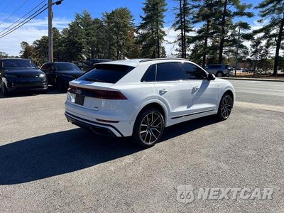 Czwarte zdjęcie samochodu z boku: 2019 AUDI Q8 PREMIUM PLUS S-LINE VIN:WA1EVAF19KD019844 - miniatura