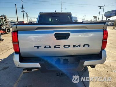Zdjęcie 6 z 12 samochodu: 2024 TOYOTA TACOMA TRD SPORT VIN:3TMLB5FN9RM022564 - miniatura