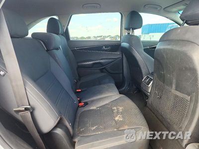 Zdjęcie 11 z 13 samochodu: 2018 KIA SORENTO LX V6 VIN:5XYPG4A54JG376093 - miniatura