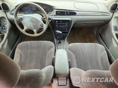 Zdjęcie 8 z 12 samochodu: 2002 CHEVROLET MALIBU VIN:1G1ND52J42M577082 - miniatura