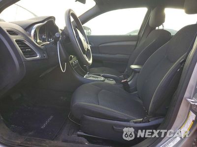 Zdjęcie 7 z 13 samochodu: 2014 DODGE AVENGER SE VIN:1C3CDZAG9EN130097 - miniatura