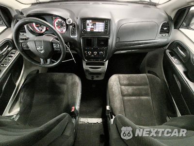 Zdjęcie 8 z 13 samochodu: 2019 DODGE GRAND CARAVAN SE VIN:2C4RDGBG7KR799539 - miniatura