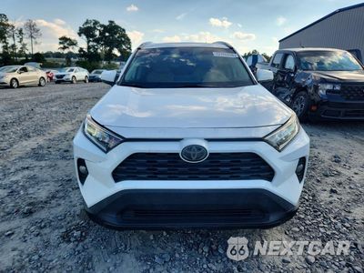 Piąte zdjęcie samochodu w środku: 2021 TOYOTA RAV4 XLE VIN:2T3W1RFV7MC155839 - miniatura