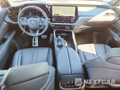 Zdjęcie 8 z 14 samochodu: 2024 LEXUS TX 500H F SPORT PERFORMANCE PREMIUM VIN:5TDABAB64RS001894 - miniatura