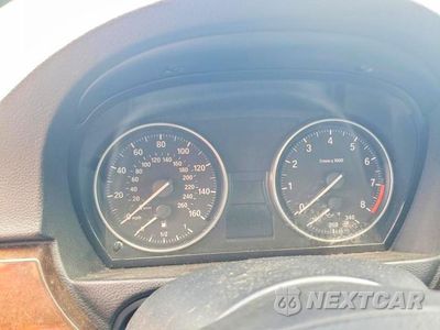 Zdjęcie 9 z 12 samochodu: 2009 BMW 335 I VIN:WBAPM77559NL87946 - miniatura