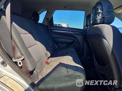 Zdjęcie 11 z 13 samochodu: 2013 KIA SORENTO LX VIN:5XYKT4A22DG309802 - miniatura