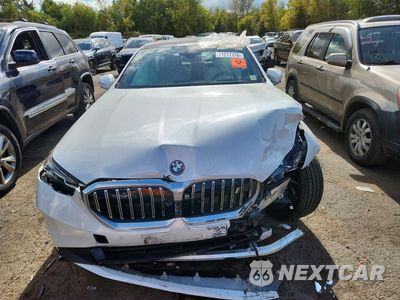 Piąte zdjęcie samochodu w środku: 2024 BMW I5 EDRIVE 40 VIN:WBY33FK07RCR61824 - miniatura