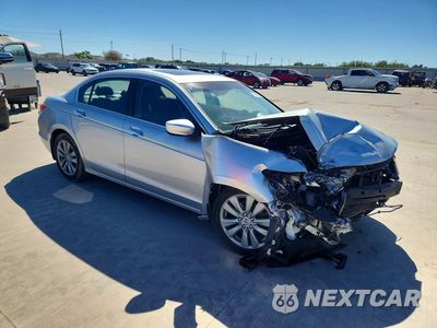 Czwarte zdjęcie samochodu z boku: 2012 HONDA ACCORD EXL VIN:1HGCP3F85CA032367 - miniatura