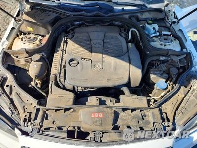 Zdjęcie 11 z 12 samochodu: 2014 MERCEDES-BENZ E 350 VIN:WDDHF5KBXEA785048 - miniatura