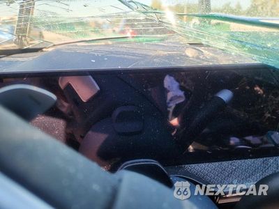 Zdjęcie 9 z 14 samochodu: 2025 GENESIS GV80 COUPE VIN:KMUJBESC0SU274374 - miniatura