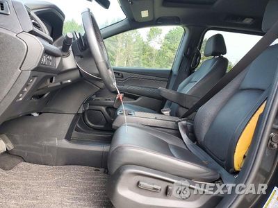Zdjęcie 7 z 13 samochodu: 2024 HONDA ODYSSEY SPORT VIN:5FNRL6H7XRB056156 - miniatura