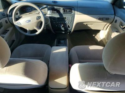 Zdjęcie 8 z 12 samochodu: 2002 FORD TAURUS SE VIN:1FAHP53U42G208487 - miniatura