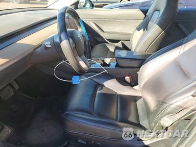 Zdjęcie 7 z 12 samochodu: 2018 TESLA MODEL 3 VIN:5YJ3E1EB8JF084893 - miniatura
