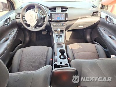 Zdjęcie 8 z 12 samochodu: 2019 NISSAN SENTRA S VIN:3N1AB7AP6KY312869 - miniatura