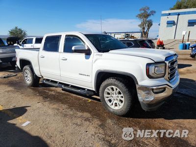 Czwarte zdjęcie samochodu z boku: 2016 GMC SIERRA K1500 SLE VIN:3GTU2MEC1GG201742 - miniatura