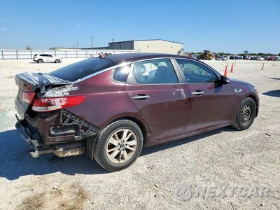 Trzecie zdjęcie samochodu z tyłu: 2017 KIA OPTIMA LX VIN:5XXGT4L37HG132542 - miniatura