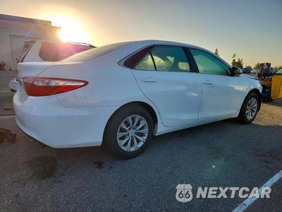 Trzecie zdjęcie samochodu z tyłu: 2015 TOYOTA CAMRY LE VIN:4T4BF1FK0FR447193 - miniatura