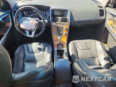 Zdjęcie 8 z 12 samochodu: 2017 VOLVO XC60 T5 INSCRIPTION VIN:YV440MRU8H2000209 - miniatura