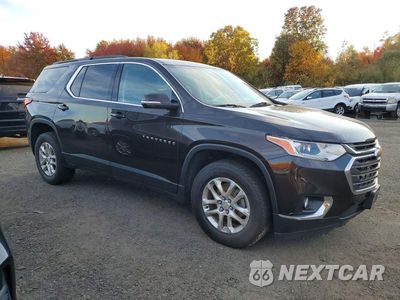 Czwarte zdjęcie samochodu z boku: 2019 CHEVROLET TRAVERSE LT VIN:1GNEVGKW4KJ214379 - miniatura