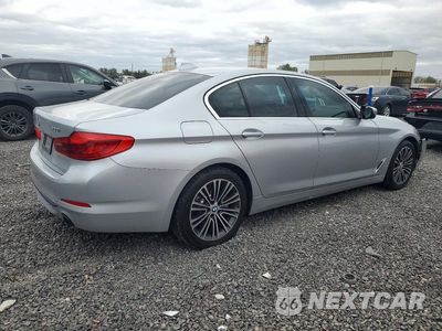 Trzecie zdjęcie samochodu z tyłu: 2019 BMW 530 XI VIN:WBAJA7C56KWW08586 - miniatura