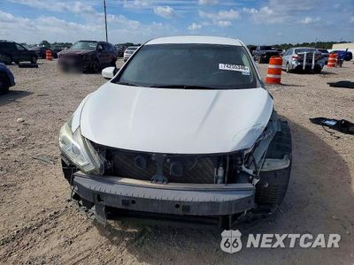 Piąte zdjęcie samochodu w środku: 2018 NISSAN ALTIMA 2.5 SL VIN:1N4AL3AP1JC247171 - miniatura