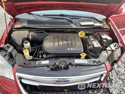 Zdjęcie 12 z 14 samochodu: 2015 CHRYSLER TOWN & COUNTRY TOURING VIN:2C4RC1BGXFR726090 - miniatura