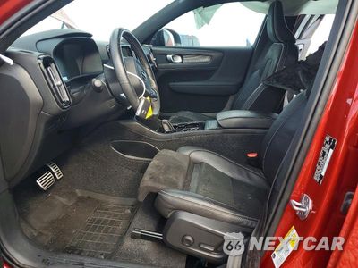 Zdjęcie 7 z 13 samochodu: 2021 VOLVO XC40 T5 R-DESIGN VIN:YV4162UM1M2468211 - miniatura
