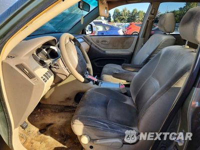 Zdjęcie 7 z 12 samochodu: 2006 TOYOTA HIGHLANDER BASE VIN:JTEDP21A060097835 - miniatura