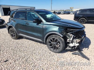 Czwarte zdjęcie samochodu z boku: 2023 KIA SORENTO EX VIN:5XYRHDLF7PG178015 - miniatura