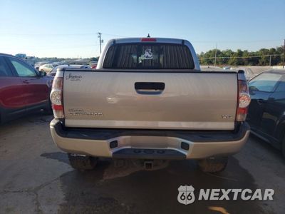 Zdjęcie 6 z 13 samochodu: 2015 TOYOTA TACOMA V6 VIN:3TMLU4EN6FM198165 - miniatura