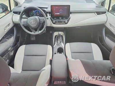 Zdjęcie 8 z 12 samochodu: 2026 TOYOTA COROLLA HYBRID LE VIN:JTDBCMFE7T3120987 - miniatura