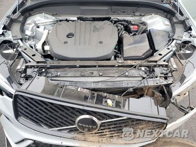 Zdjęcie 11 z 12 samochodu: 2026 VOLVO XC60 PLUS VIN:YV4M12RC6T1486008 - miniatura
