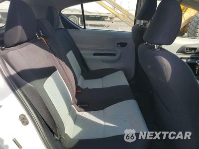 Zdjęcie 10 z 12 samochodu: 2013 TOYOTA PRIUS C TWO VIN:JTDKDTB3XD1557052 - miniatura