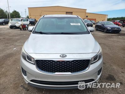 Piąte zdjęcie samochodu w środku: 2016 KIA SEDONA L VIN:KNDMA5C16G6181211 - miniatura