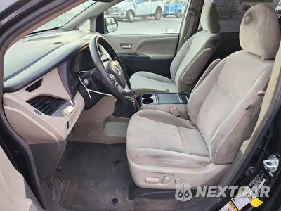 Zdjęcie 7 z 13 samochodu: 2015 TOYOTA SIENNA LE VIN:5TDKK3DC9FS577611 - miniatura